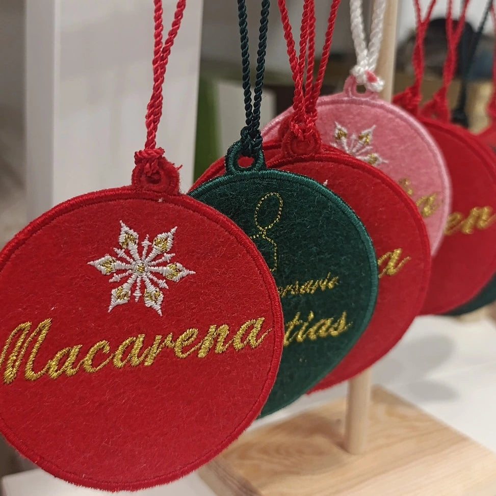 Bola de Navidad Bordada