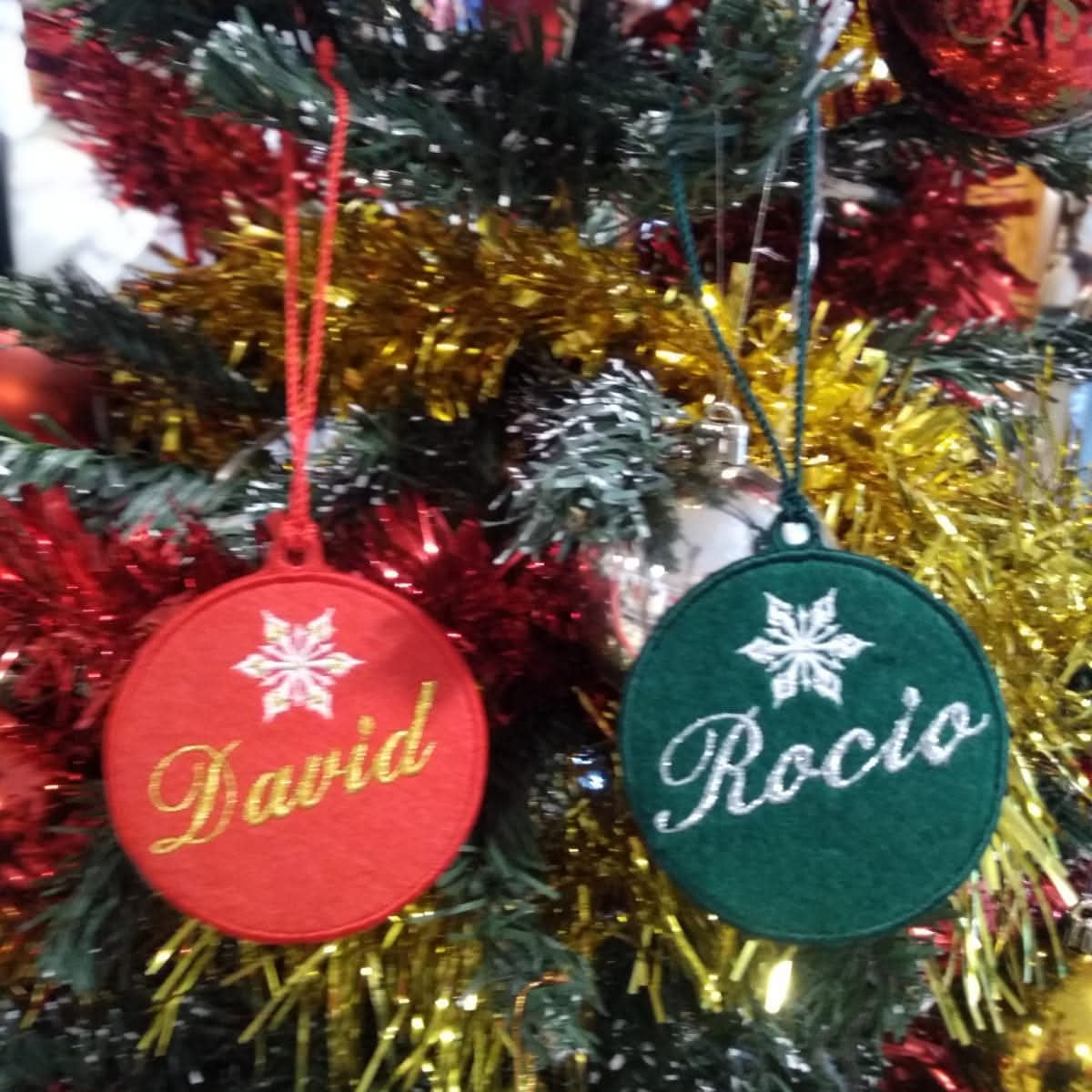 Bola de Navidad Bordada