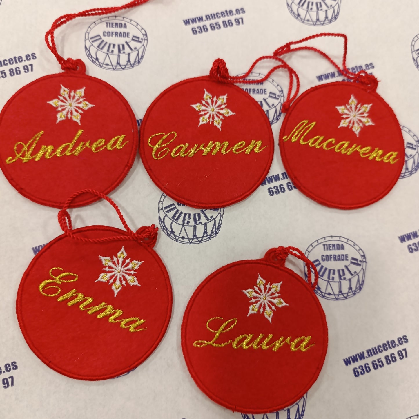 Bola de Navidad Bordada